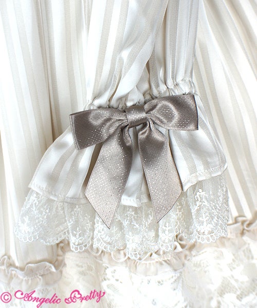 Innocent Lady OP by Angelic Pretty