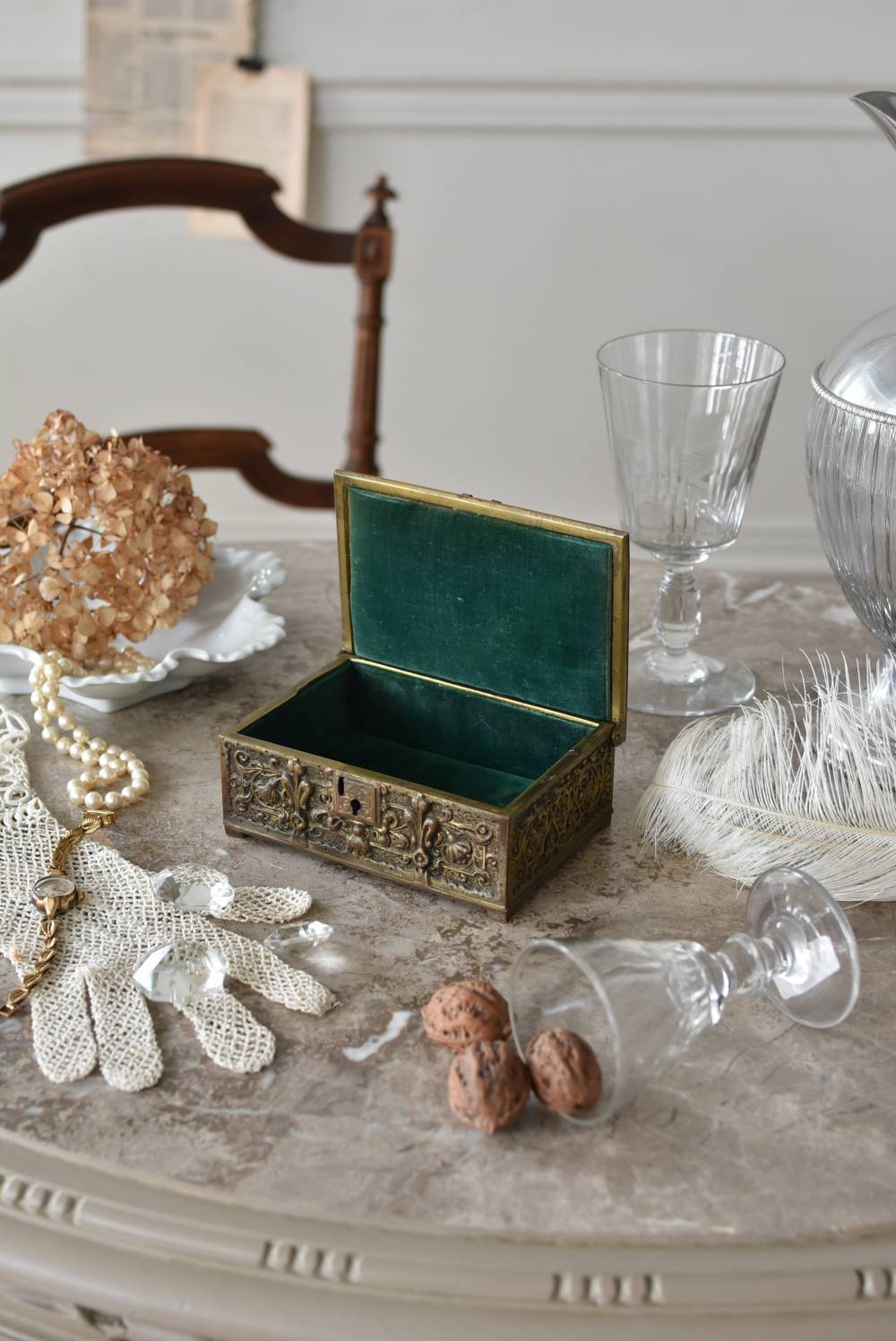 ジュエリーボックス .真鍮 ドイツアンティーク雑貨 宝石箱