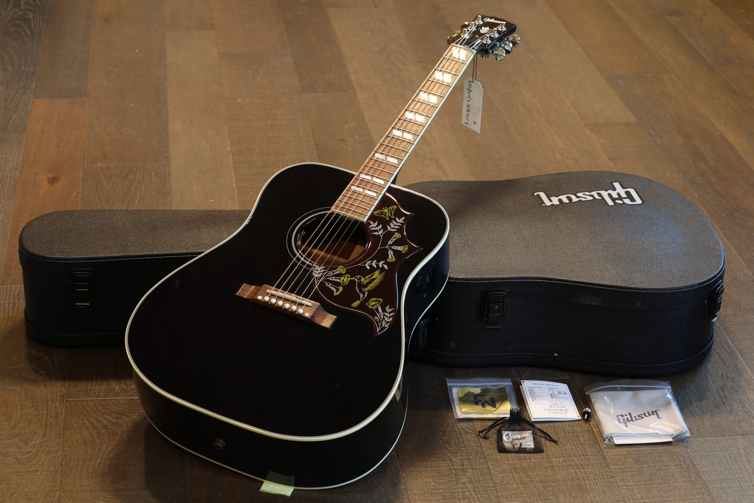 2023 Gibson Hummingbird Standard Acoustic Guitar Ebony Black +