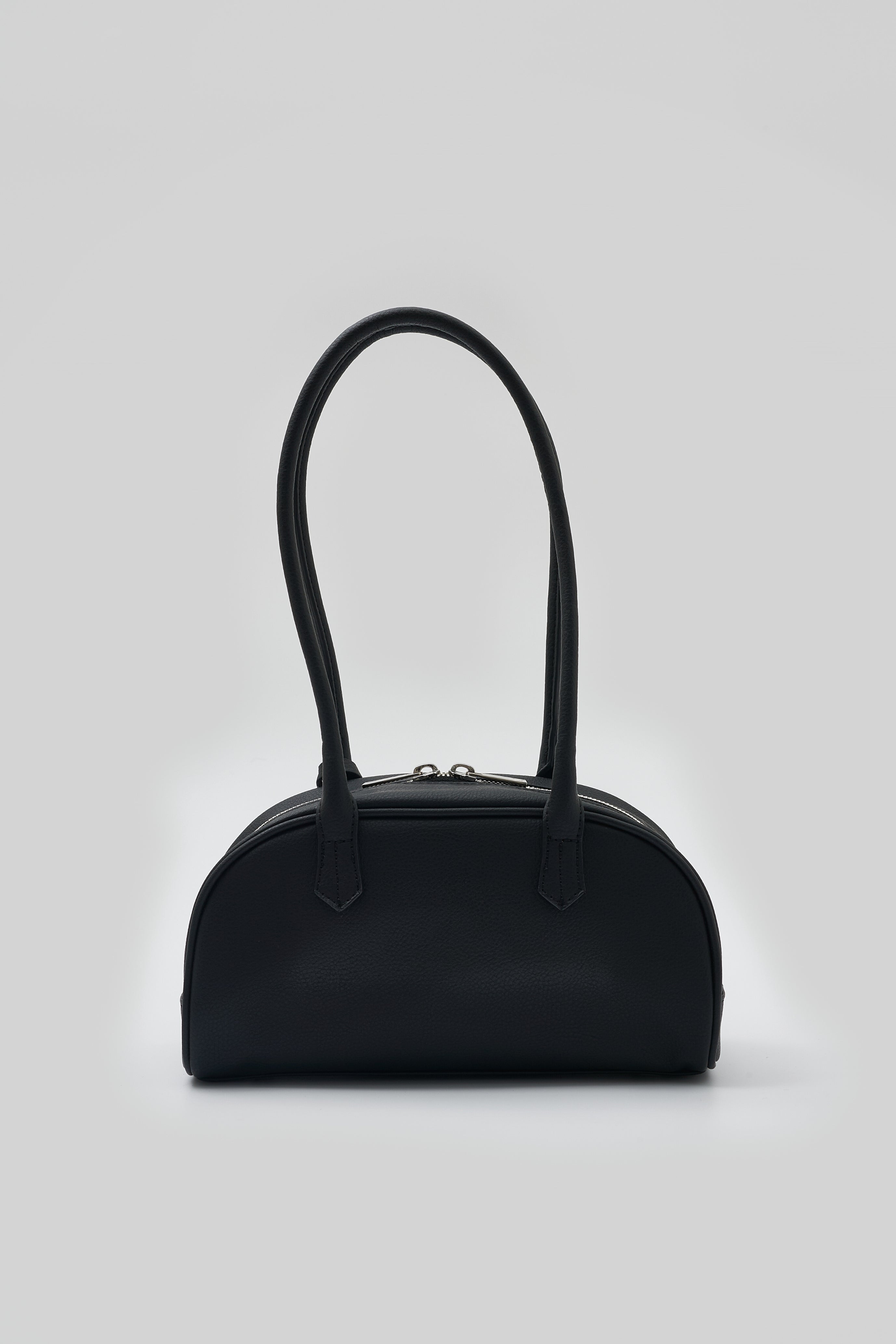 国産アップルレザー製「Apple Half-moon Boston Bag」| LOVST TOKYO