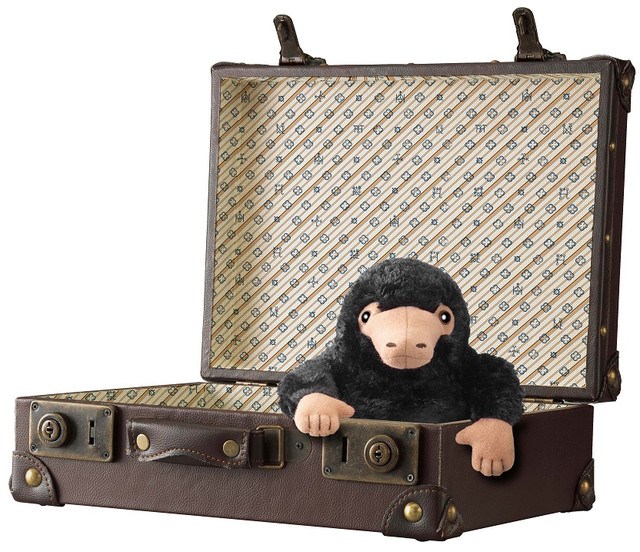 ニフラーの等身大ドール付き「ファンタビ」プレミアムBOX発売、限定