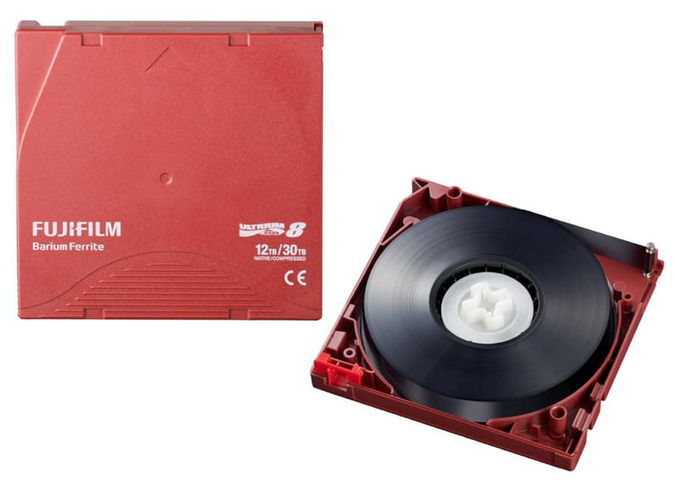 LTO（磁気テープ）の寿命・環境条件をふまえた保管方法とは LTO専門