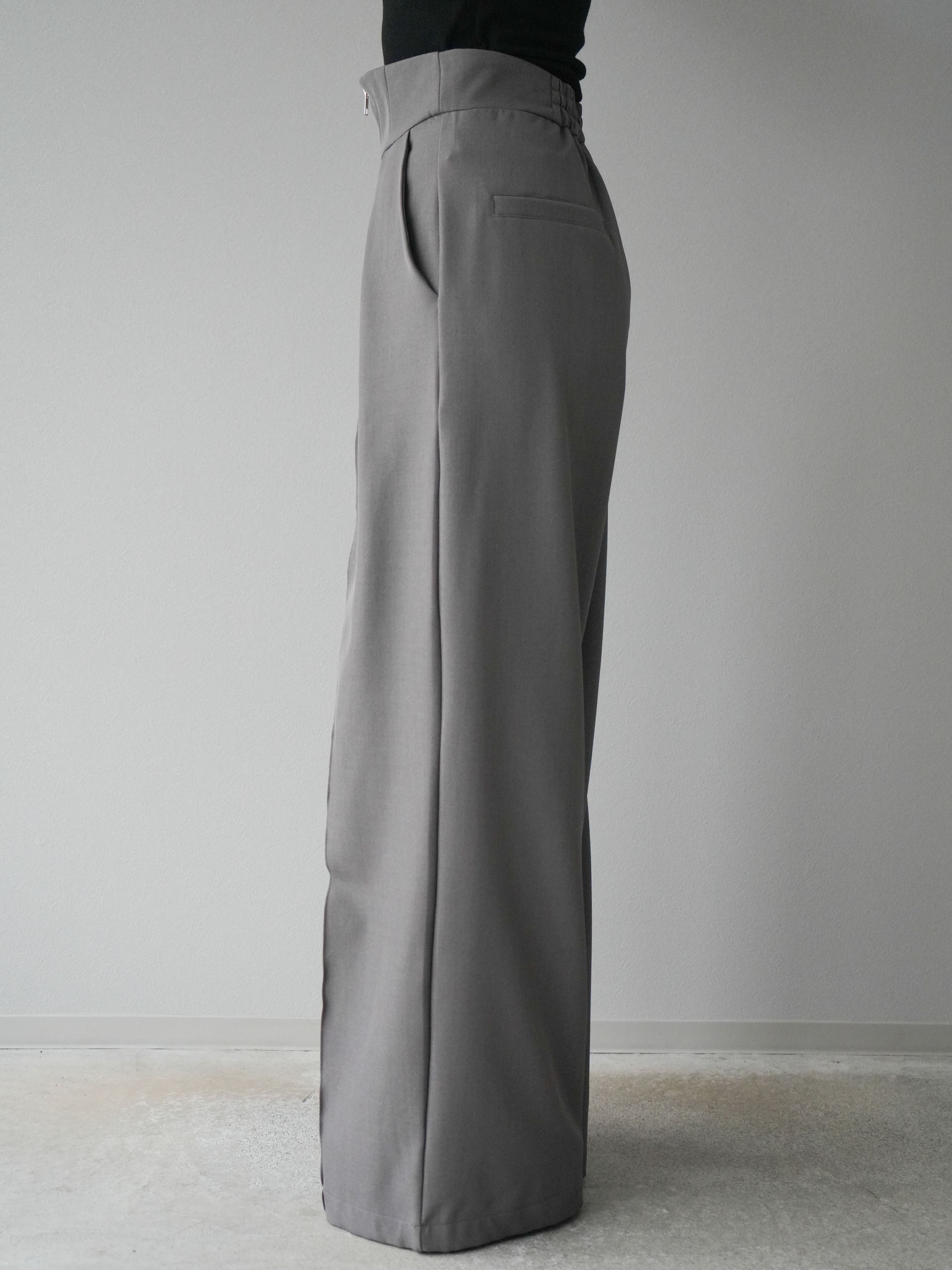 予約]ジップタックワイドパンツ/グレー – Lumier