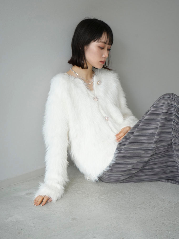 予約]パールデザインボタンシャギーニットカーディガン/オフ – Lumier