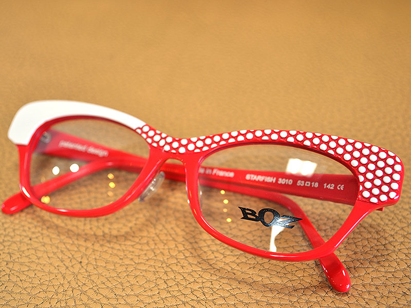 Lunettes du Jura [リュネット・ジュラ] 【青山グラン店】#赤と白で