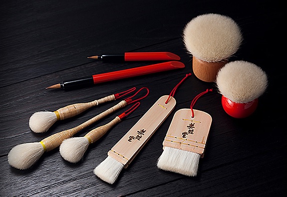 UEDA BISYODO（ウエダ美粧堂） | MCS マルノウチコスメティクス