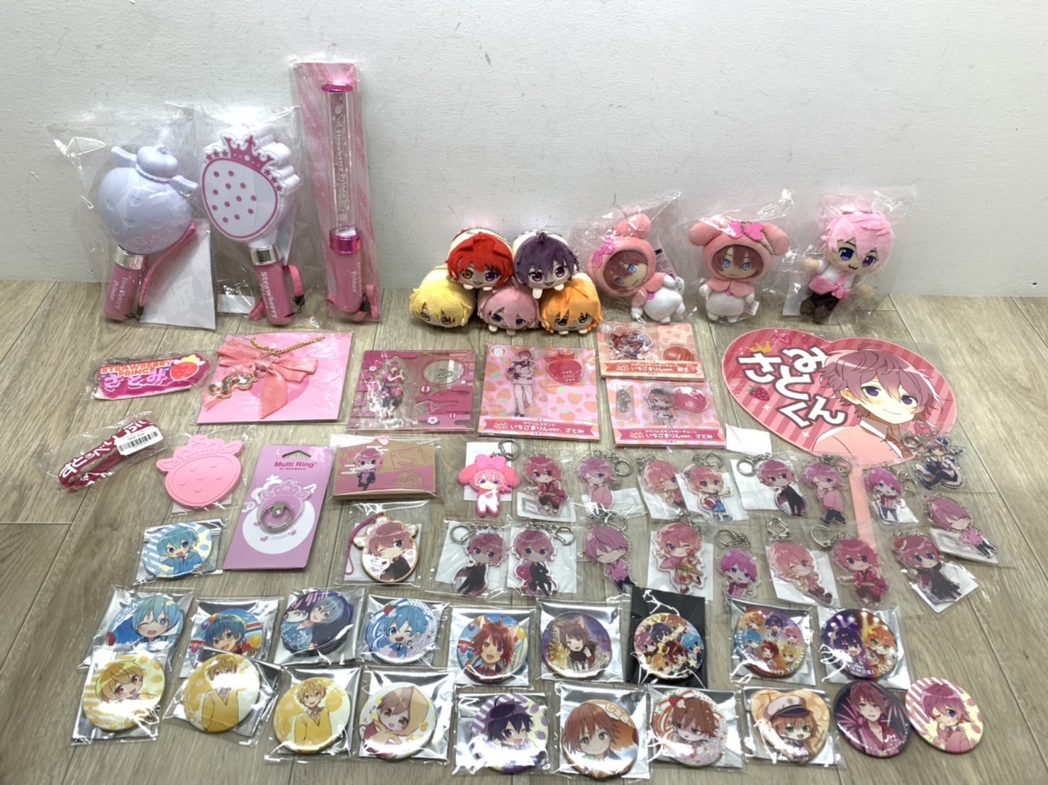 アイドル】買取情報です！◇『すとぷりのグッズ』をお売りいただきまし