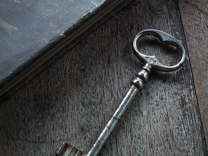 Z00169 アンティーク 鉄製の古い鍵 | MANSIKKA antiquesMANSIKKA antiques