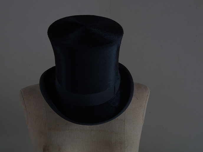 H02780 イギリス CHRISTYS' LONDON レザーケース付きシルクハット