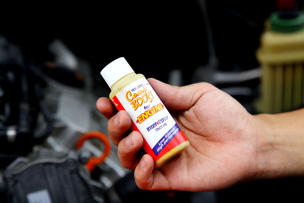 NUTEC NC-900 Re-Power Carbon Remover ＆ NC-202 Comp Boost for