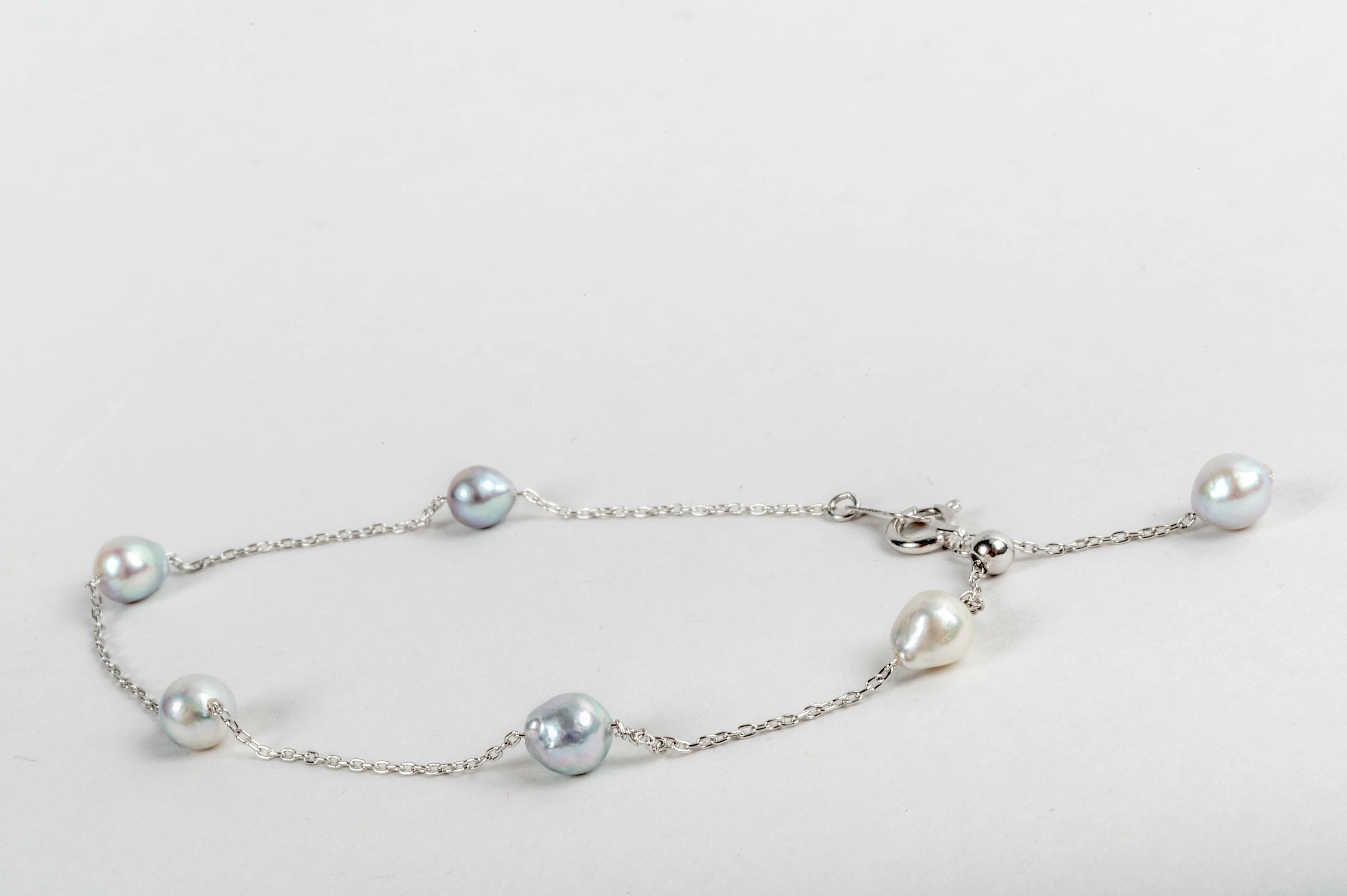 アコヤパールナチュラルグレーバロックステーションブレスレットK18WG