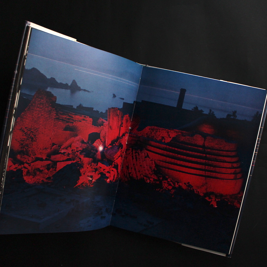 瀬戸内海 / Seto Island Sea（With Case Lid） - 緑川 洋一 / Yoichi