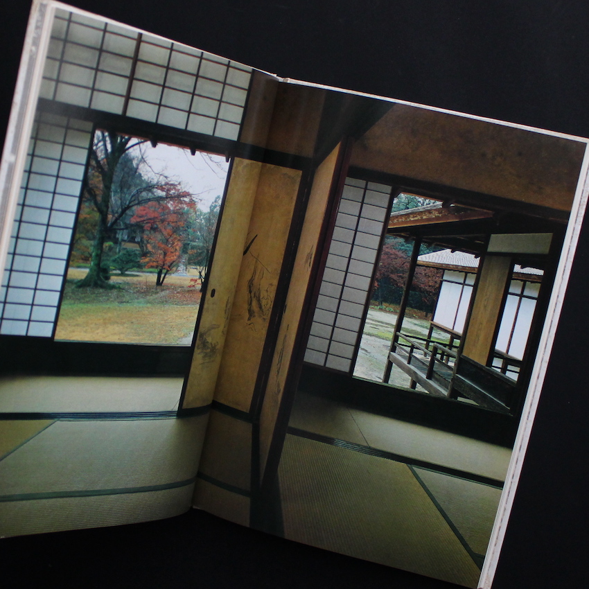 KATSURA 石元泰博『桂離宮』岩波書店 仏語版 Amazon.co.jp: 石元泰博