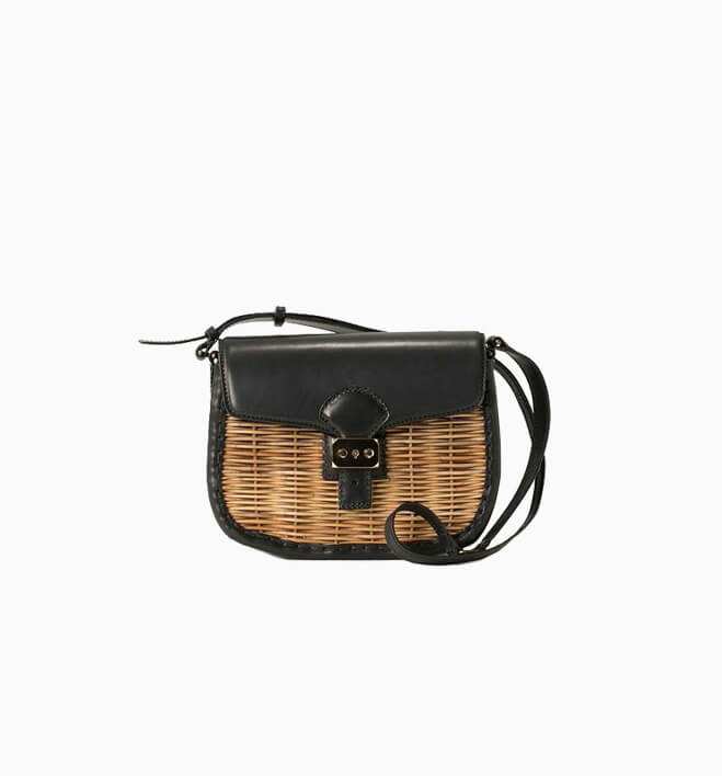 ebagos カーフ・ショルダーバッグ（ラウンドショルダー） BLACK