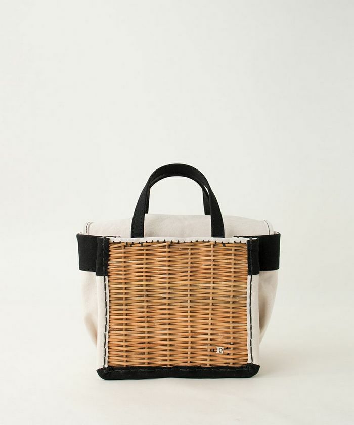 ebagos キャンバス・カゴ付きトート M 防水キャンバス×紅籐 IVORY