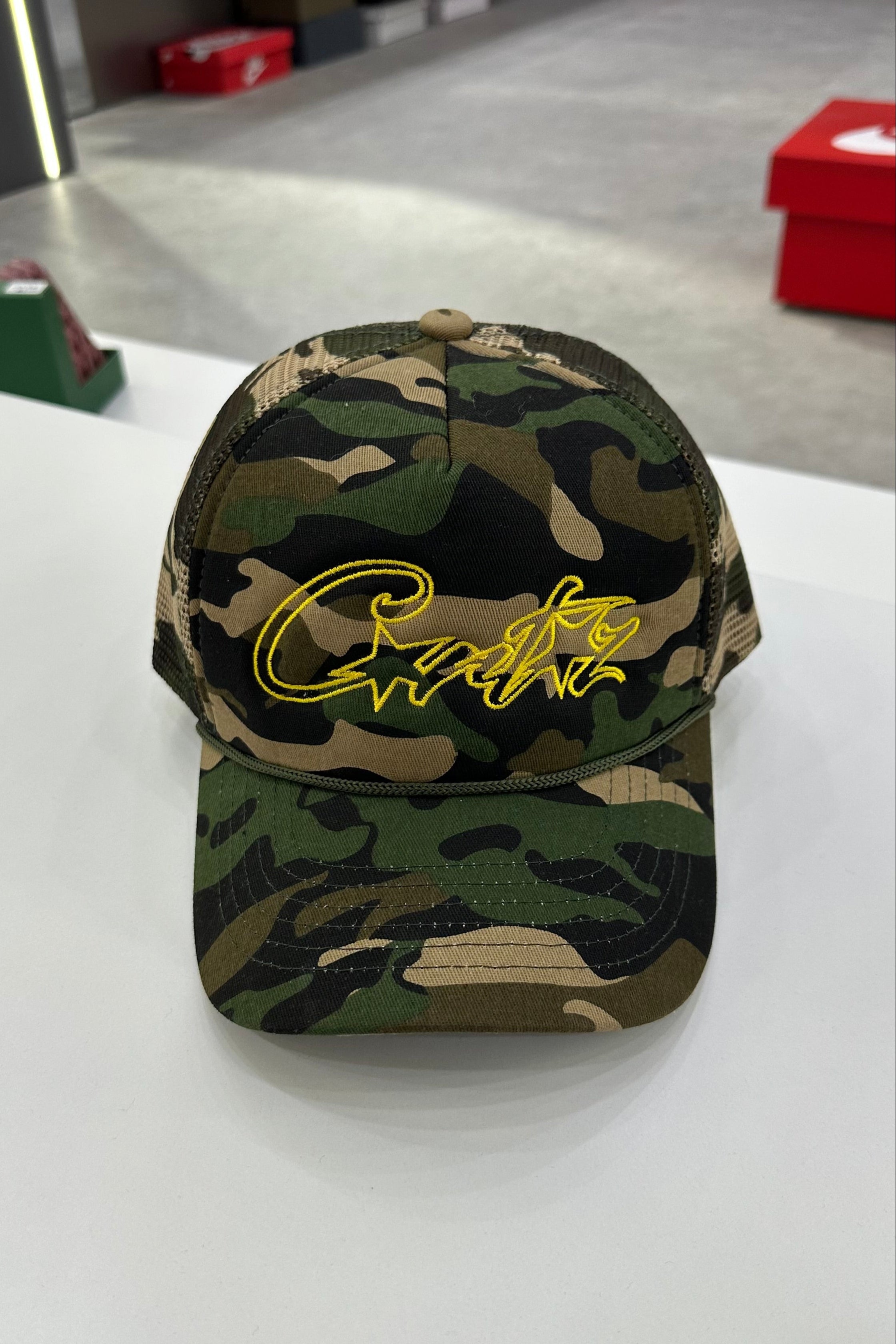 CORTEIZ 5 STARZ Alcatraz Trucker Hat – Camo Yellow - MAGIC CITY