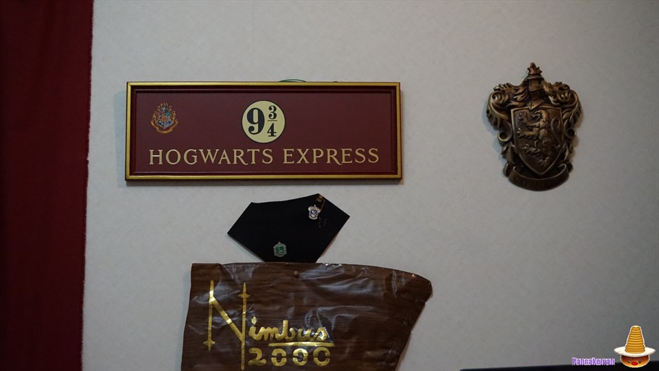 早速ハリポタ グッズコレクションに行ってきた！グリフィンドール紋章