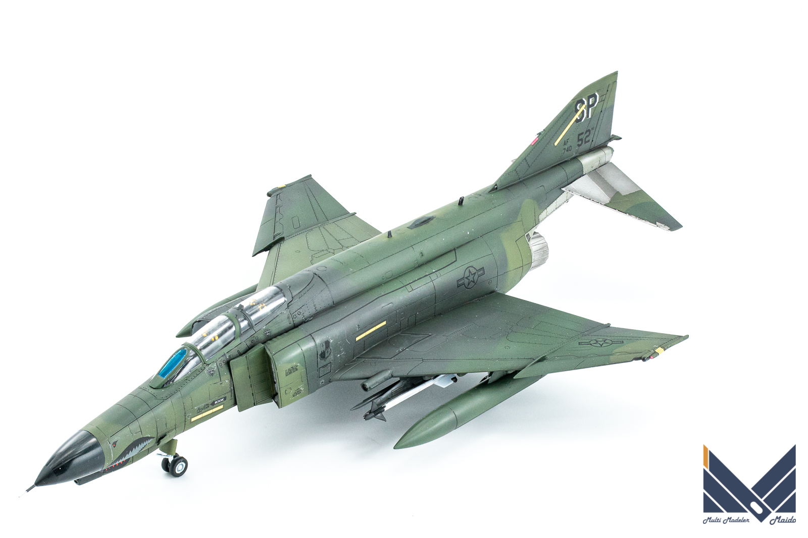 ドイツレベル 1/72 F-4E ファントムⅡ ヨーロピアンワン 完成品 REVELL
