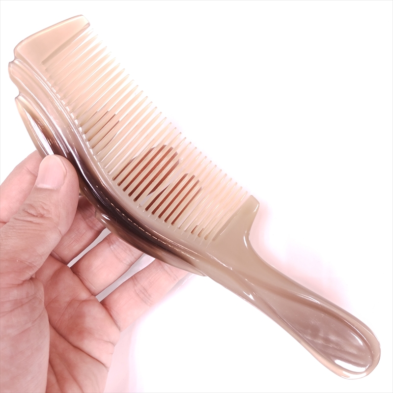 白水牛角 くし 彫刻工芸櫛 特級品 21cm 特大03 | 静電気が起きない水