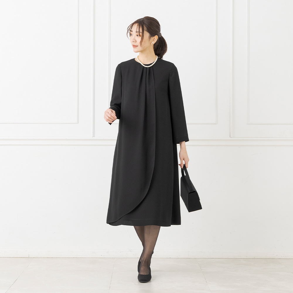 商品番号1001502]タックデザインの前開きワンピース |CARETTE 公式