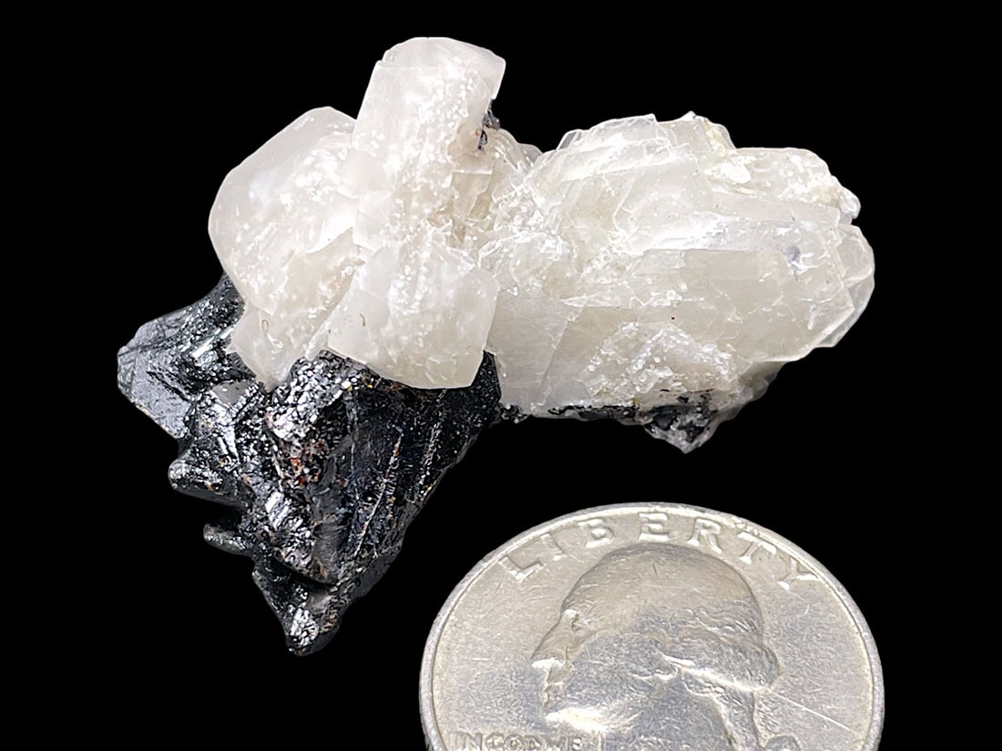 岐阜県吉城郡神岡鉱山産 方解石＆閃亜鉛鉱/Calcite＆Sphalerite