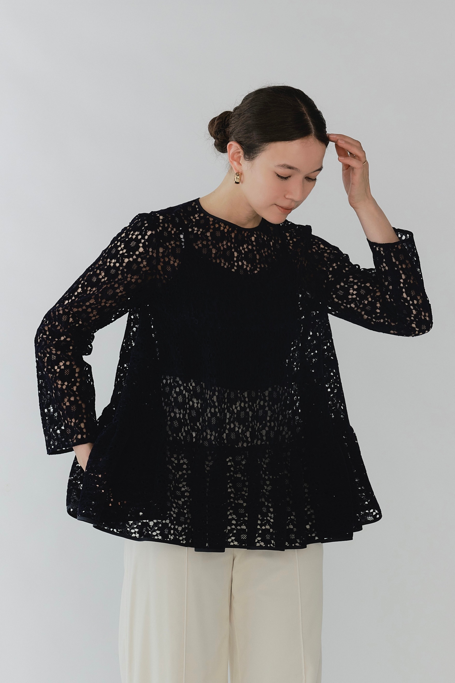 yori 36 ラウンドカラードレスブラウス yori ヨリ ラウンドカラー