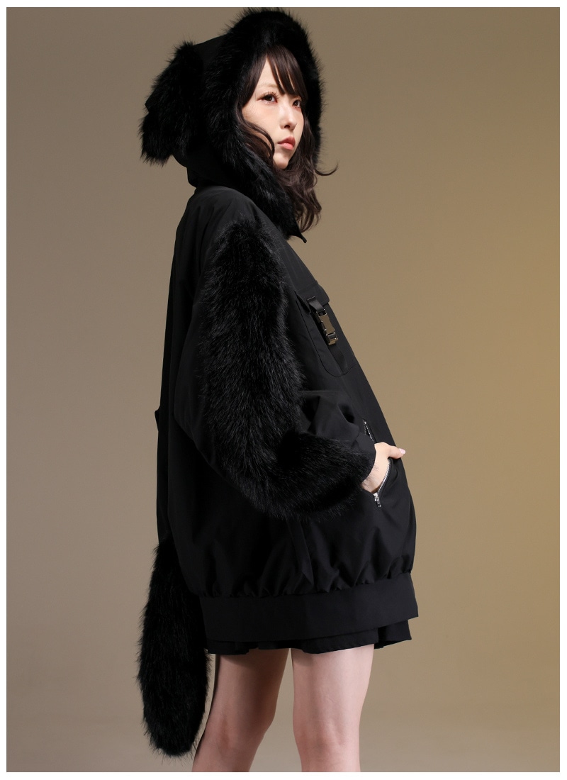 魔法使いの嫁 コラボ ルツのマウンテンパーカー ｜ Favorite