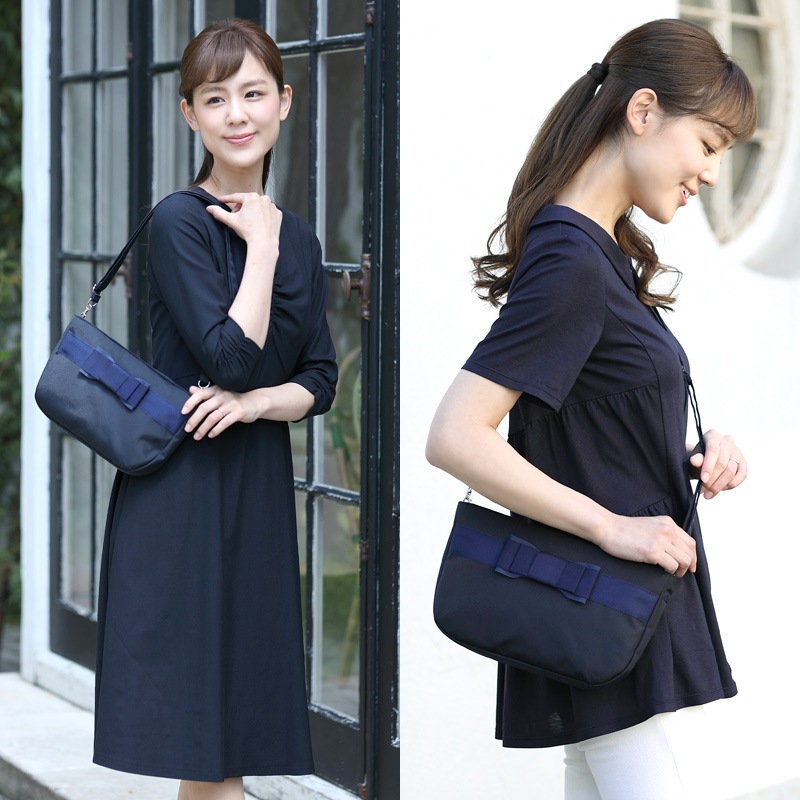 ナイロンショルダーポーチ ダブルフェイスをお探しならお受験専門店