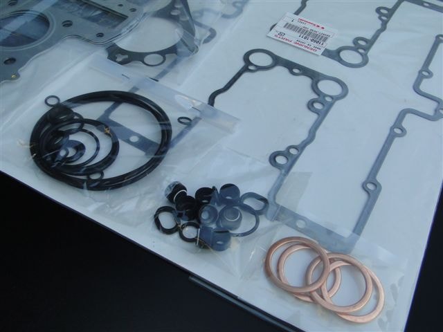 ゼファー400 エンジンガスケットセット ※カムシャフトプラグ(半月)無し