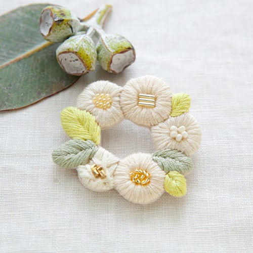 piece k.omono fioret wreah brooch ブローチ white ホワイト | 手芸