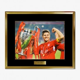 ジェラード直筆サイン入りリバプール2005フォト(トロフィー) | THE DUGOUT