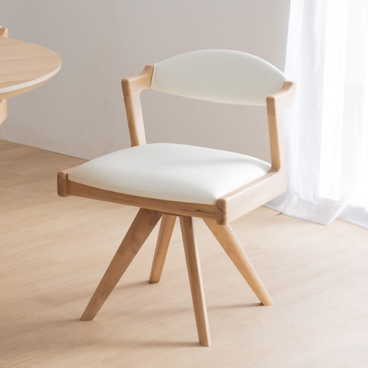 座面高44］ ピール ｜ 回転 ダイニングチェア