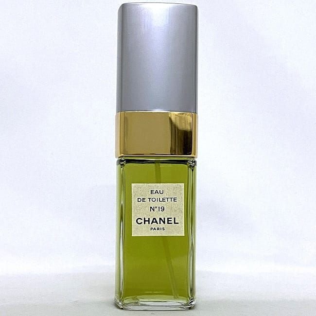 シャネル 香水 NO19 オードトワレ 開封済み 中古 CHANEL 100ml