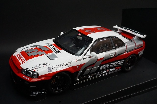 1/18 オートアート 80279 日産 スカイライン GT-R R34