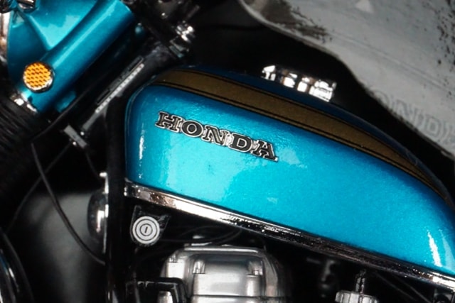 1/12 ミニチャンプス 122161000 Honda CB 750 1968 Version 1 ライト