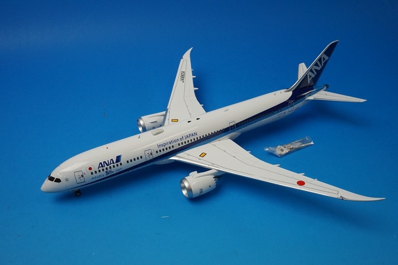 1/200 B787-9 ANA 導入50機目ロゴ入り WiFiレドーム付 JA882A ［B-789