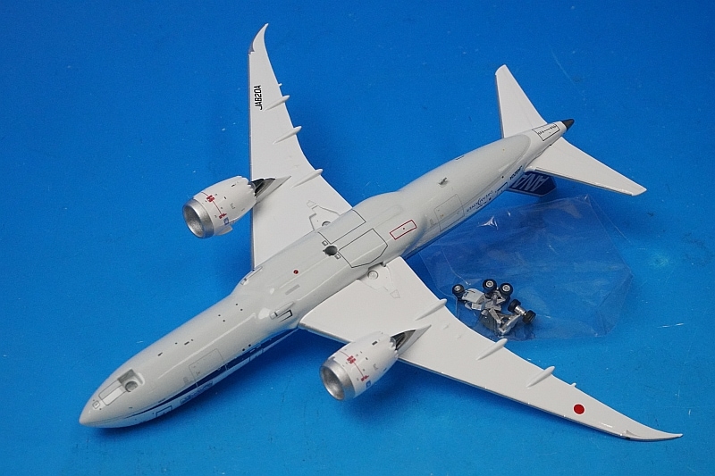 1/400 B787-8 ANA 成田市制施行70周年記念 JA820A ［AV4244
