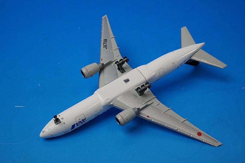 ANA Boeing777-200 スターアライアンス塗装機 模型 1/200 ANA
