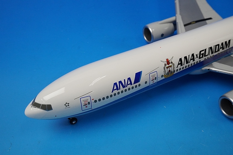 1/200 B777-300 ANA ガンダムジェット JA755A [NH20035] 全日空商事