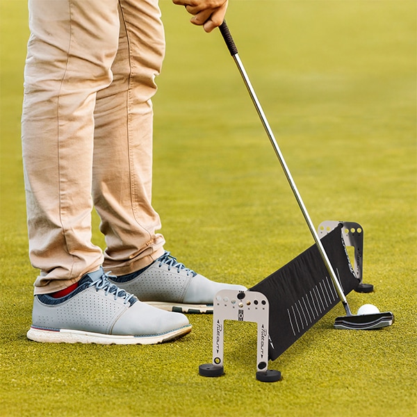 パットアウト PuttOUT パッティングプレーン & アラインメント