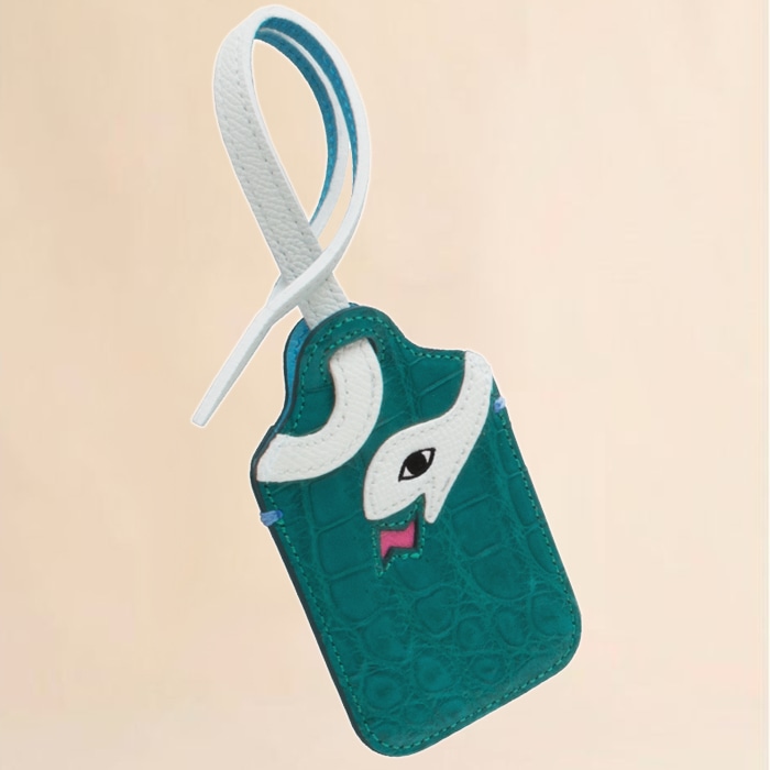 クロコダイルバッグ、財布をオシャレにかわいくこだわるチビナイル！