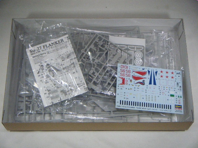 Su-27/シャークティース （ハセガワ） 01995 | 飛行機プラモデル,1/72