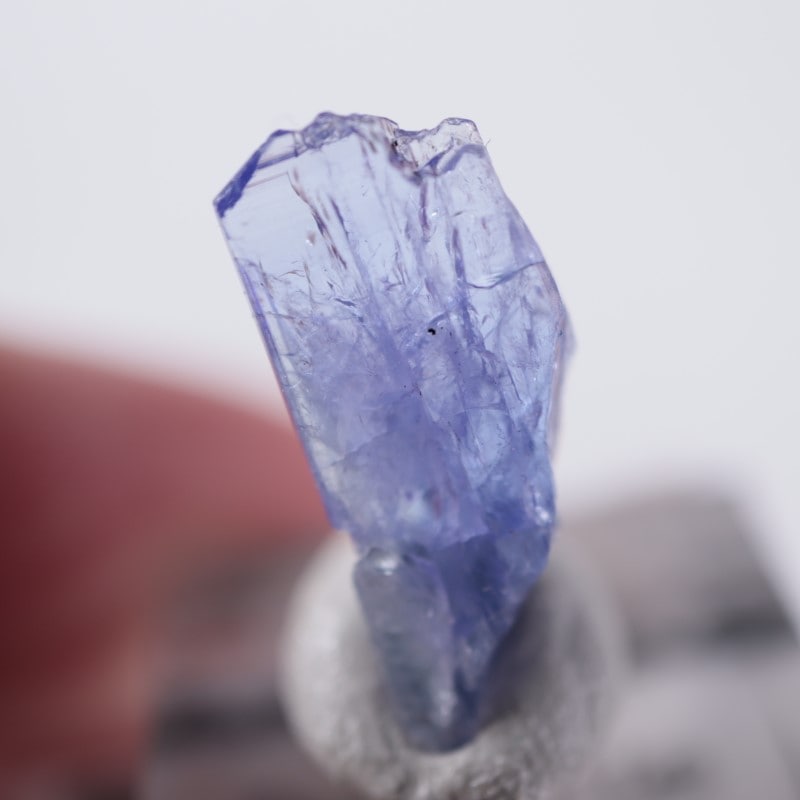 M*c様 タンザナイト 灰簾石 原石 鉱物標本 天然石 213 タンザナイト