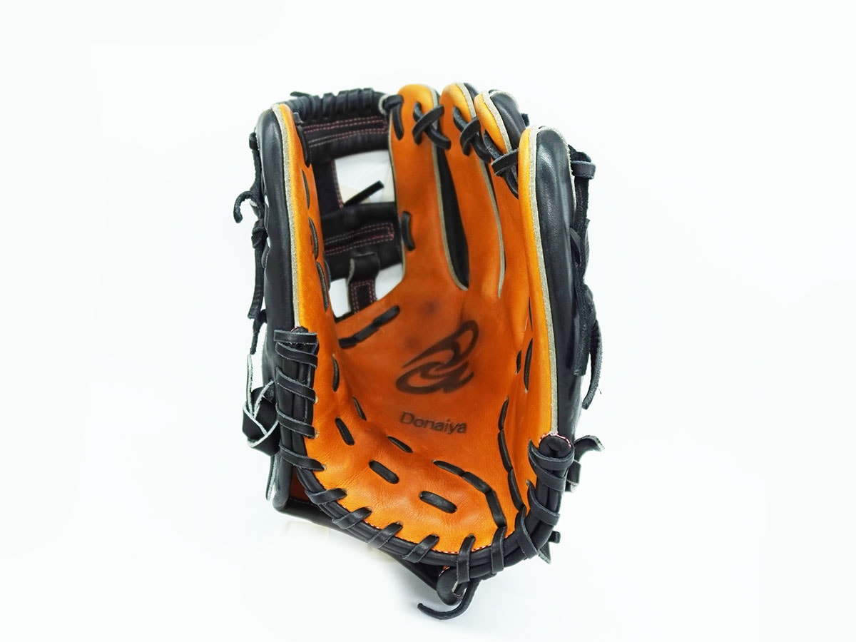 ドナイヤ 山田哲人選手契約記念モデル 内野グローブ | 中古野球用品