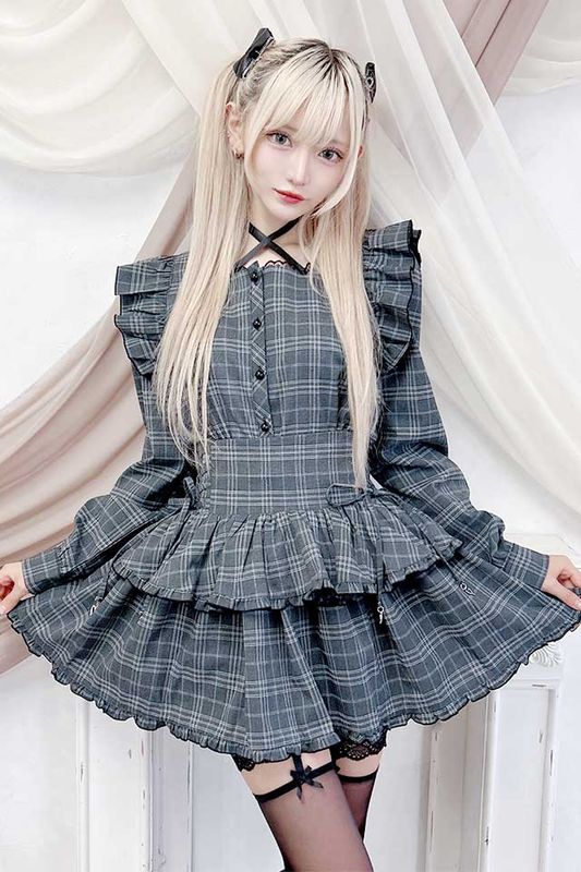 フリル付きミニワンピース 黒・白・金 MA＊RS お好きな2点で