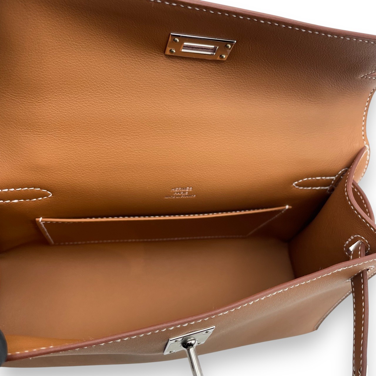 エルメス ポシェットケリー 22 ゴールド スイフト シルバー金具 K刻印