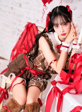 即日発送】【中村里砂着用】アイドルチョコレートメイド《ハロウィン