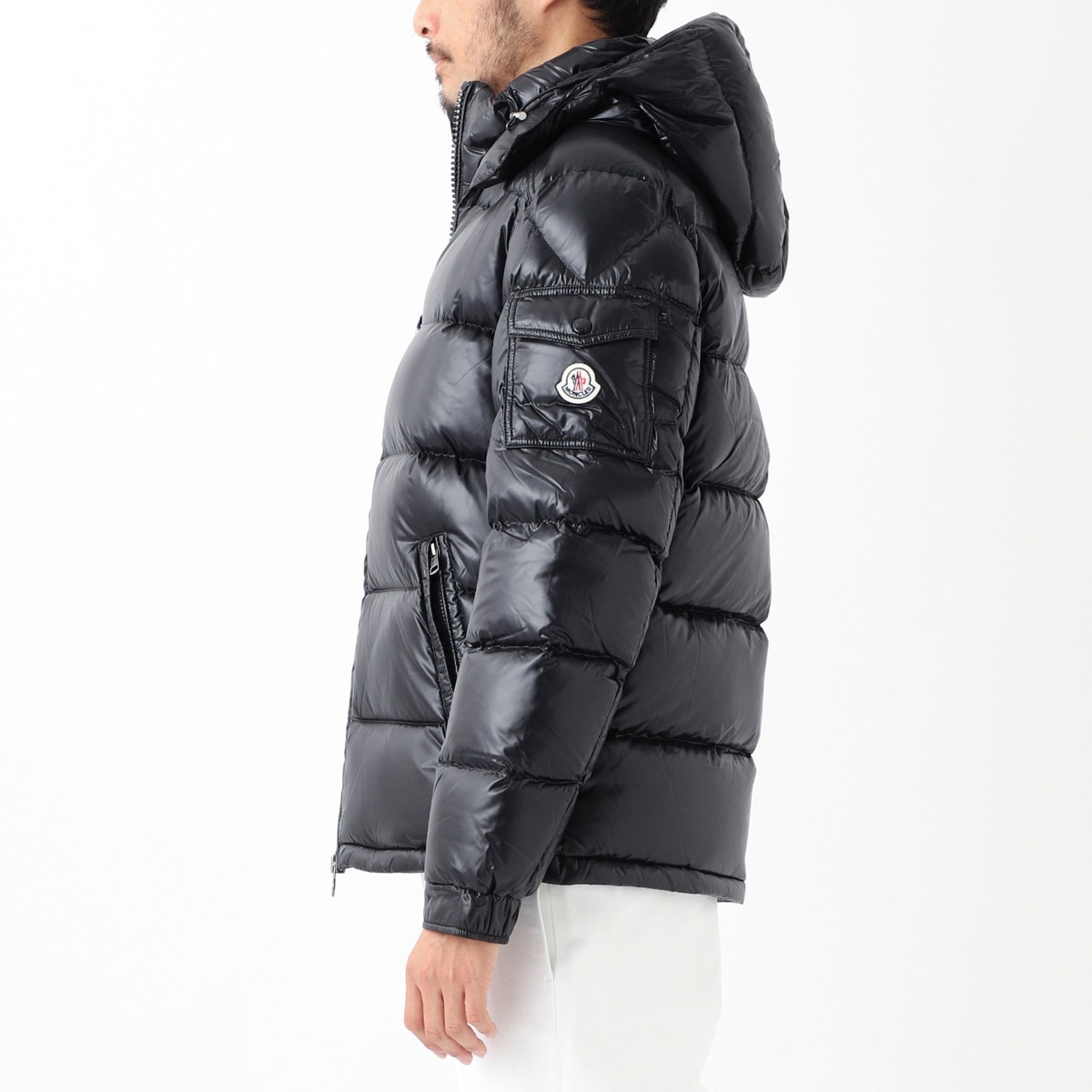 アウトレット】MONCLER モンクレール フード付き ダウンジャケット