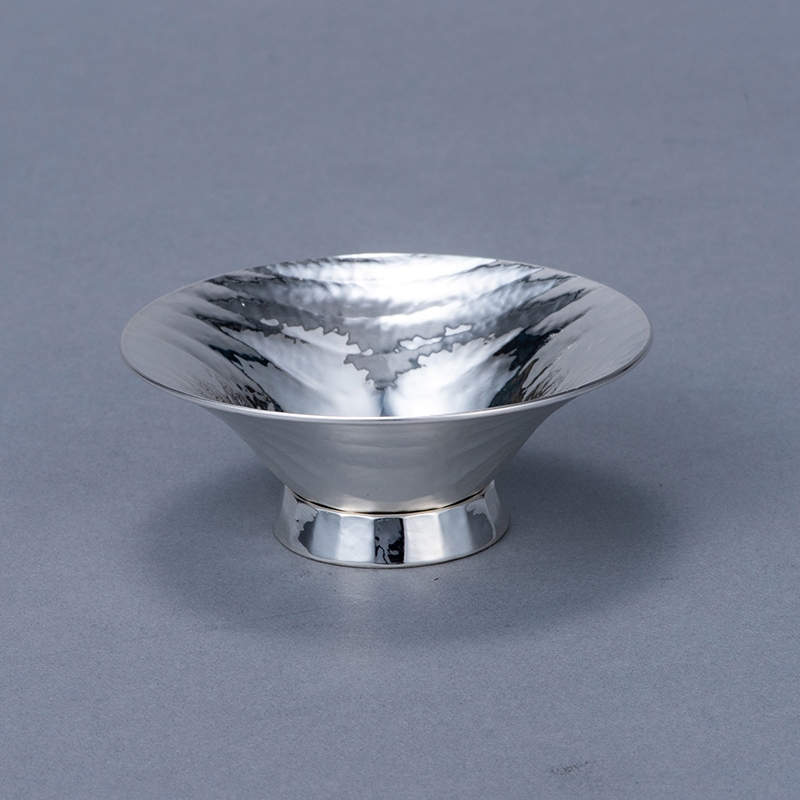 純銀盃皿のみ 甲台無し 旧い 純銀製盃 純銀製の銀杯/銀盃 純銀盃 純銀