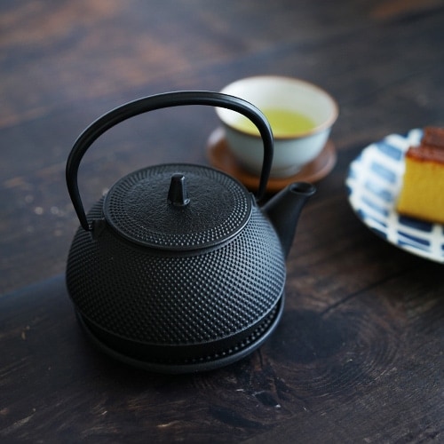 岩鋳 鉄瓶兼用急須 5型 新アラレ 黒 12822の通販【FLICKCART】